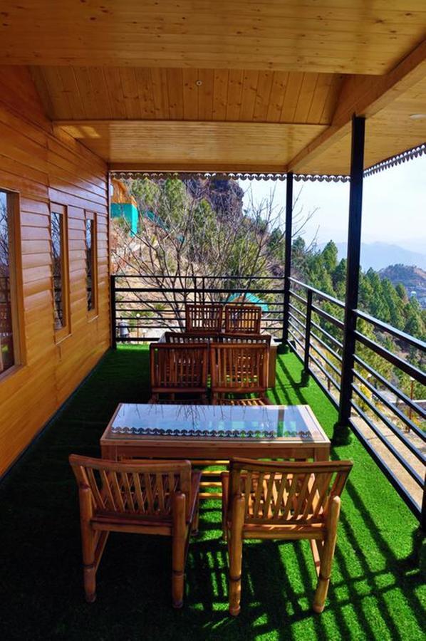 Hotel Heavens Retreat Solan Esterno foto
