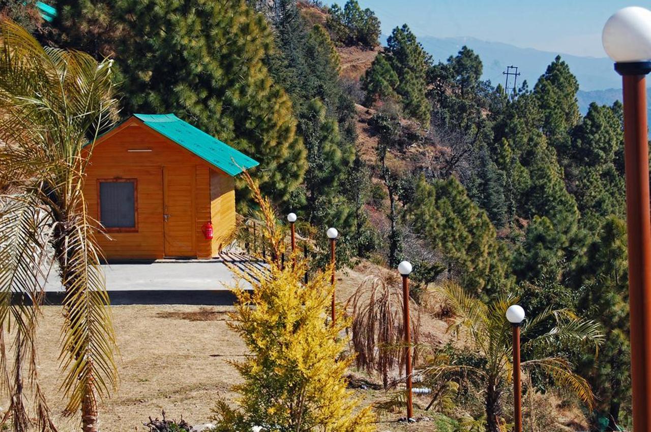 Hotel Heavens Retreat Solan Esterno foto